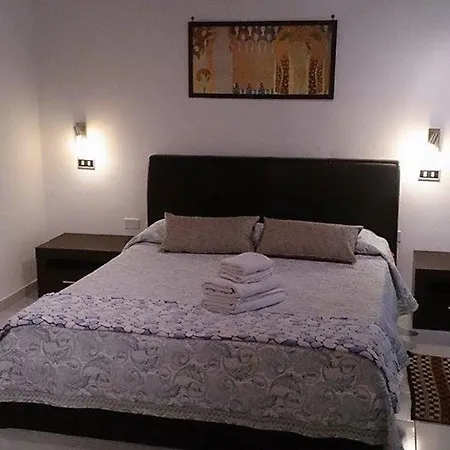 Nocleg ze śniadaniem Il Mirto E La Rosa 3*